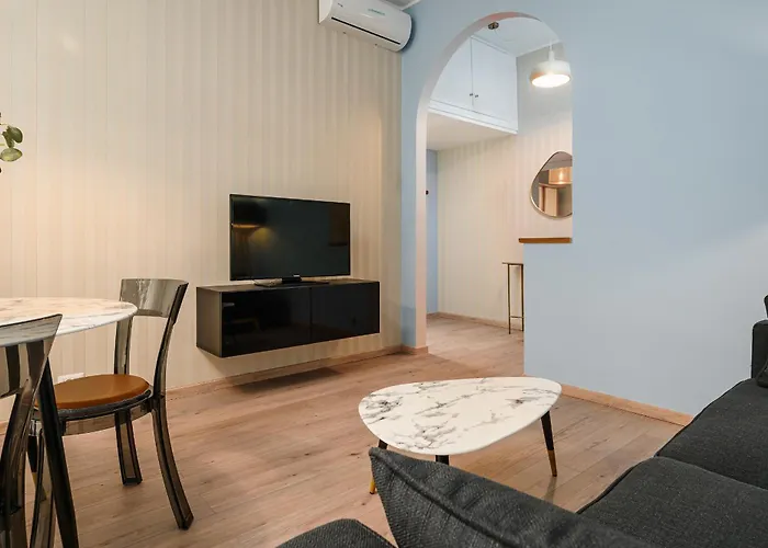 Classbnb - Designer In The Niguarda Area